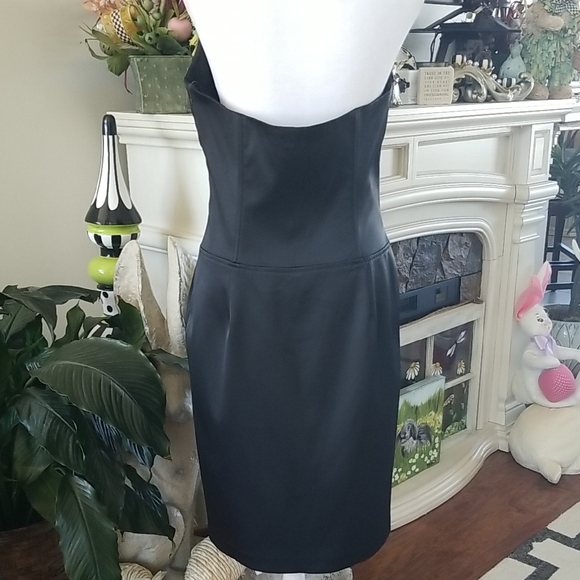 Laundry By Shelli Segal Black Backless Dress - Picture 3 of 4